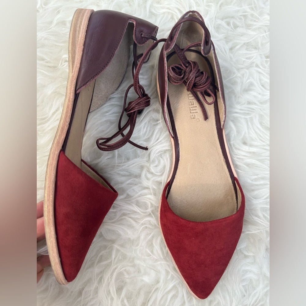Anthropologie Gee Wawa  Red and Brown Women's Flats